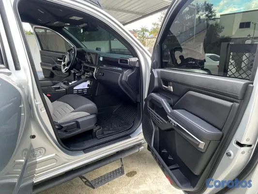 2024 Toyota Tacoma — foto 8 / 14