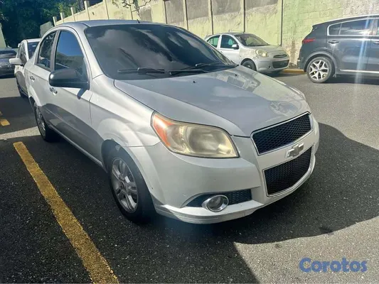 2013 Chevrolet Aveo — foto 2 / 5