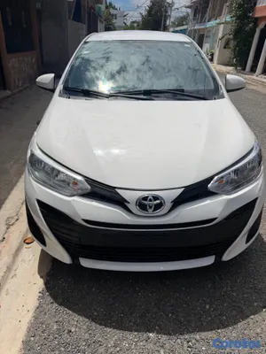 2018 Toyota Yaris — foto 5 / 13