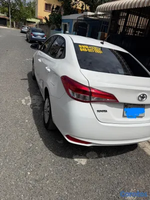 2018 Toyota Yaris — foto 9 / 13