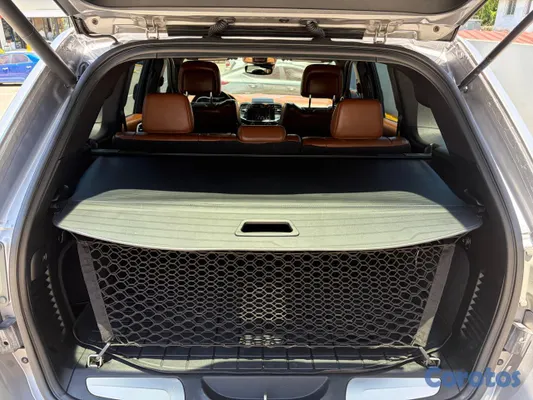 2020 Jeep Grand Cherokee — foto 13 / 19