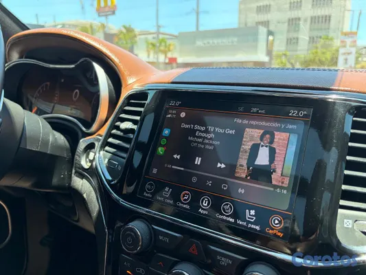 2020 Jeep Grand Cherokee — foto 16 / 19