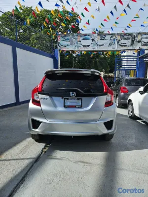 2018 Honda Fit — foto 5 / 10