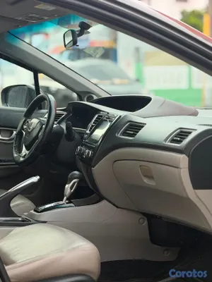2014 Honda Civic — foto 8 / 9