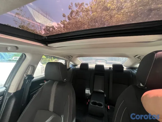 2017 Honda Civic — foto 5 / 10