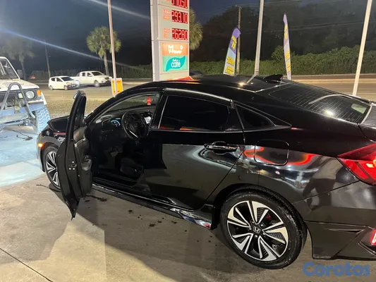 2017 Honda Civic — foto 8 / 10
