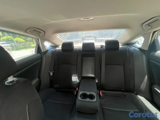 2017 Honda Civic — foto 9 / 10