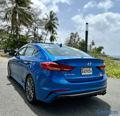 2018 Hyundai Elantra — foto 6 / 6