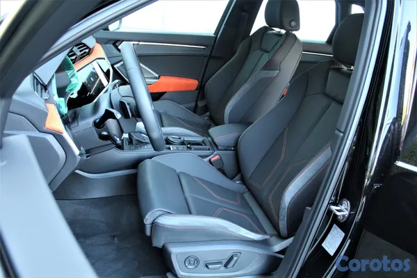 2020 Audi Q3 — foto 7 / 10