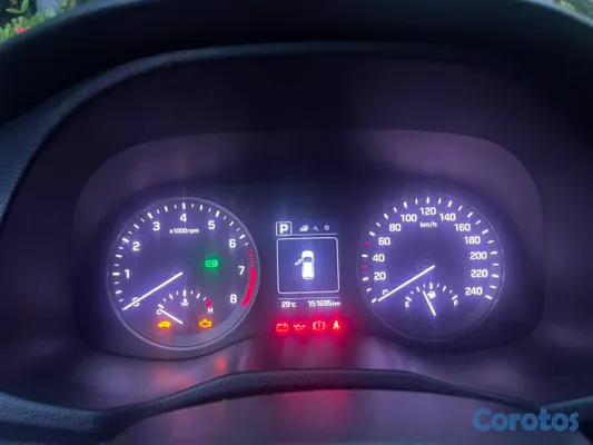2017 Hyundai Tucson — foto 5 / 9