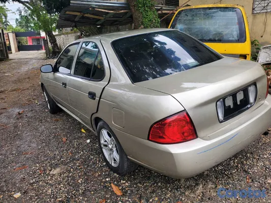 2005 Nissan B15, 2005, listo para que busque la comida — foto 5 / 8
