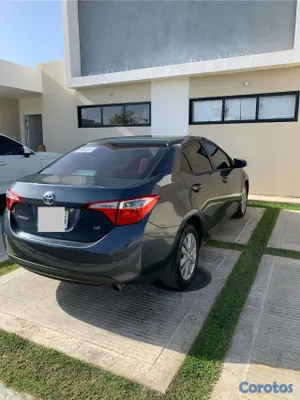 2016 Toyota Corolla — foto 3 / 6