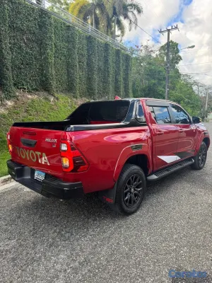 2024 Toyota Hilux — foto 4 / 14