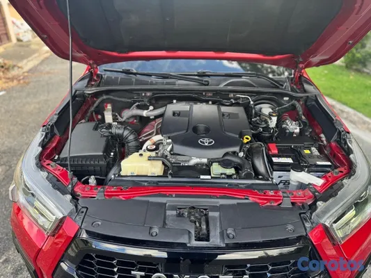 2024 Toyota Hilux — foto 8 / 14