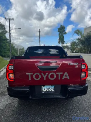 2024 Toyota Hilux — foto 13 / 14