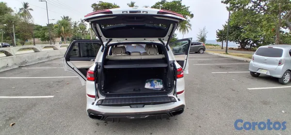 2019 BMW X5 — foto 13 / 18