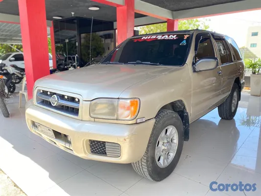 2000 Nissan Pathfinder — foto 2 / 11