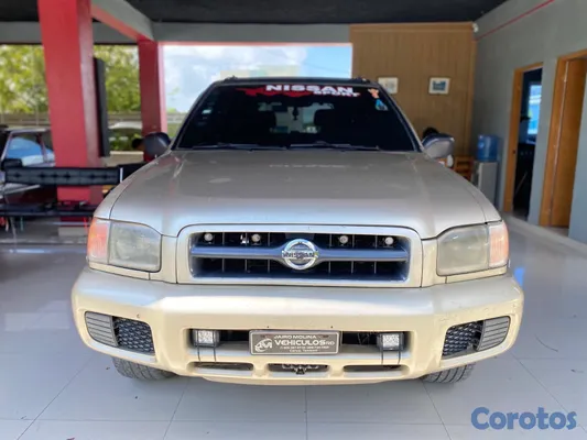 2000 Nissan Pathfinder — foto 4 / 11
