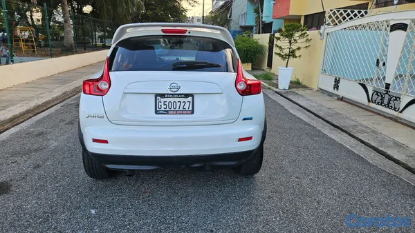 2014 Nissan Juke — foto 5 / 11