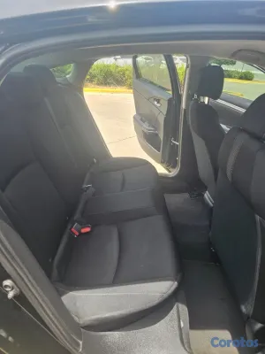 2020 Honda Civic — foto 8 / 11
