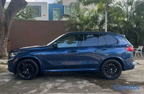 2020 BMW X5 — foto 17 / 18