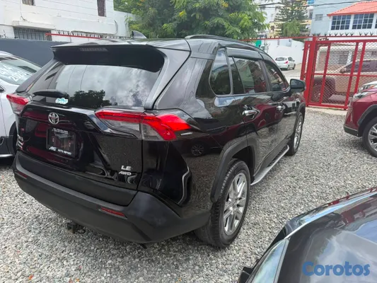 2019 Toyota Rav-4 — foto 5 / 10