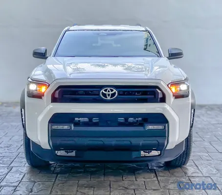 2026 Toyota 4 Runner — foto 2 / 11