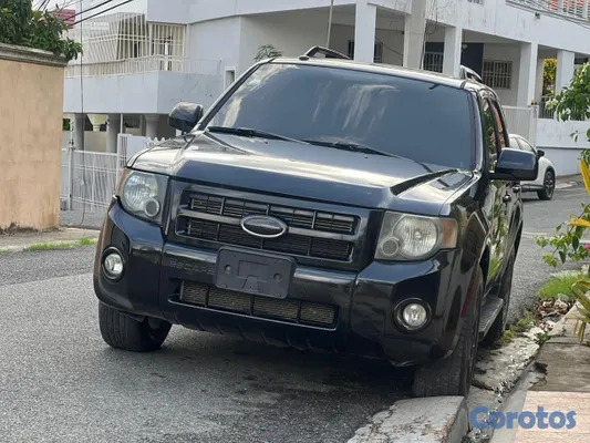 2009 Ford Escape — foto 6 / 11