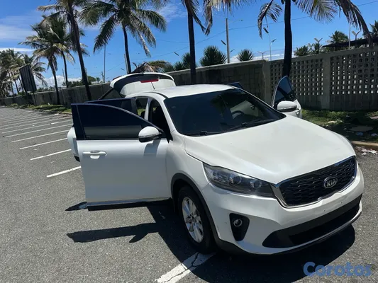 2020 Kia Sorento — foto 9 / 14