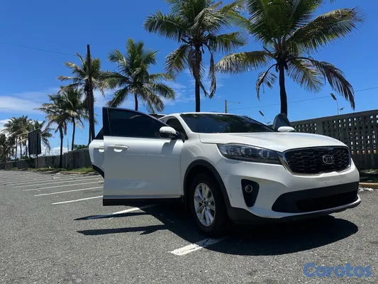 2020 Kia Sorento — foto 10 / 14