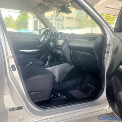2021 Suzuki Swift — foto 10 / 14