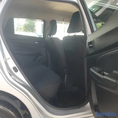 2021 Suzuki Swift — foto 12 / 14