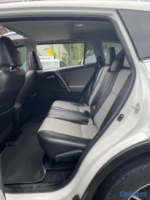 2016 Toyota Rav-4 — foto 5 / 11
