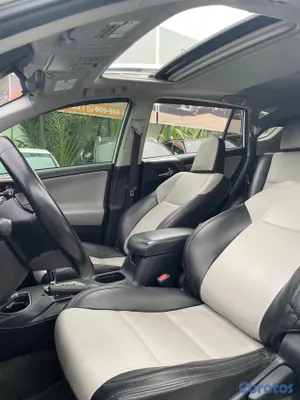 2016 Toyota Rav-4 — foto 10 / 11