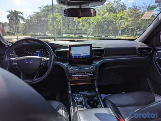 2020 Ford Explorer — foto 4 / 11