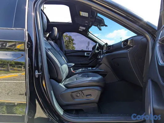 2020 Ford Explorer — foto 6 / 11