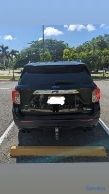 2020 Ford Explorer — foto 9 / 11