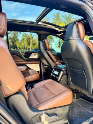 2020 Lincoln Aviator — foto 9 / 10