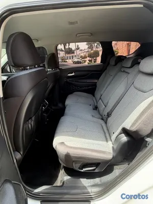 2023 Hyundai Grand Santa Fe — foto 5 / 9