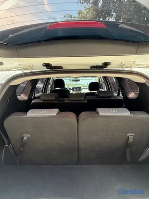 2023 Hyundai Grand Santa Fe — foto 6 / 9