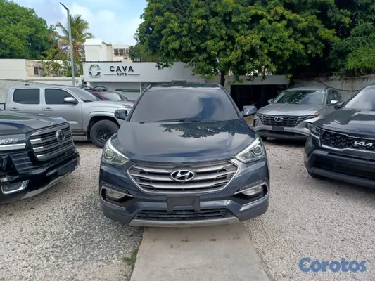 2017 Hyundai Santa Fe — foto 5 / 10