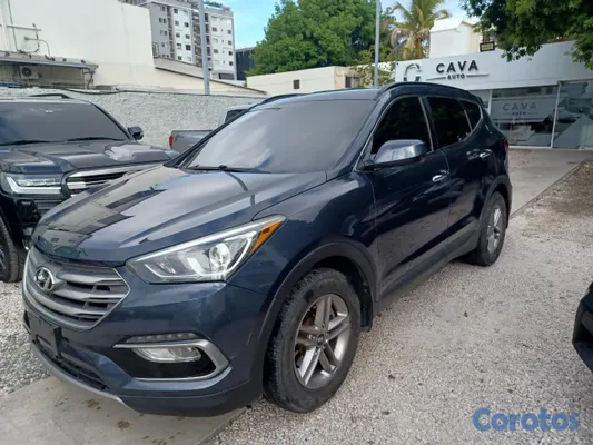 2017 Hyundai Santa Fe — foto 6 / 10