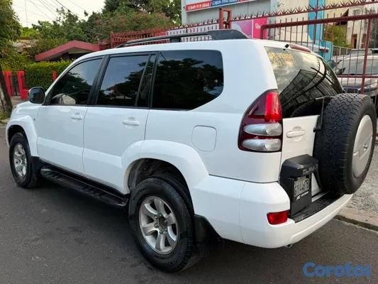 2007 Toyota Land Cruiser Prado — foto 2 / 13