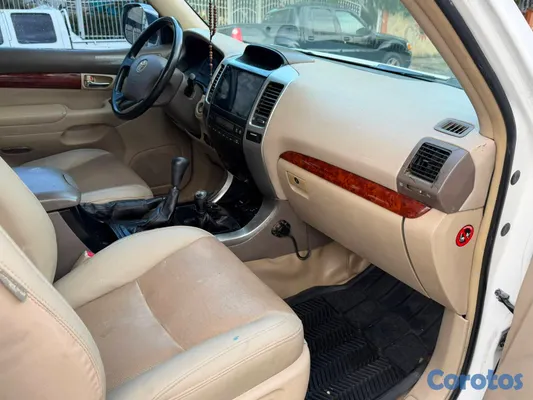 2007 Toyota Land Cruiser Prado — foto 5 / 13