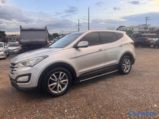 2013 Hyundai Grand Santa Fe — foto 5 / 7