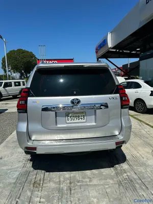 2020 Toyota Land Cruiser Prado — foto 9 / 9
