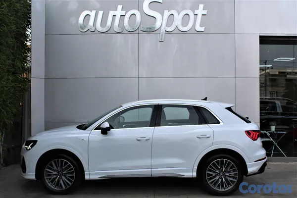 2026 Audi Q3 — foto 3 / 12