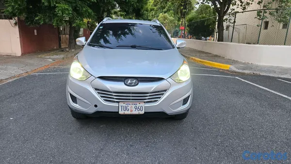 2011 Hyundai Tucson — foto 4 / 11
