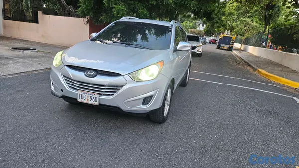 2011 Hyundai Tucson — foto 5 / 11
