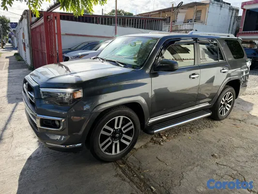 2023 Toyota 4 Runner — foto 5 / 8